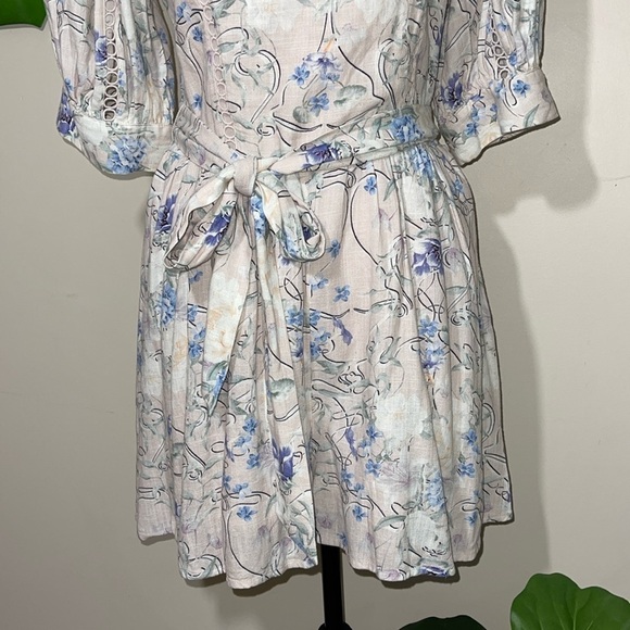 Express Floral Linen-Blend Puff Shoulder Tie Waist Romper Sz. M - Picture 7 of 15